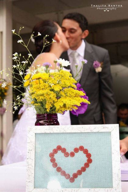 casamento-economico-pequeno-mini-wedding-de-manha-sao-paulo-sapato-roxo-decoraca-roxa-e-lilias (6)