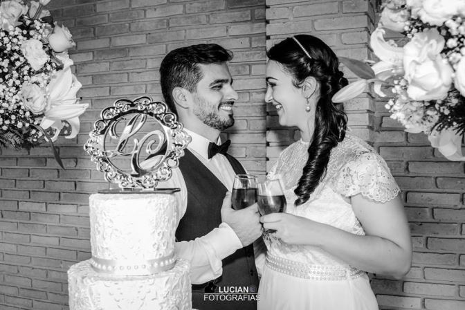 Casamento real e econômico | Caroline e Luis Fernando