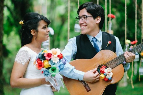 Relato real casamento Espirito Santo tsurus flores de papel DIY 