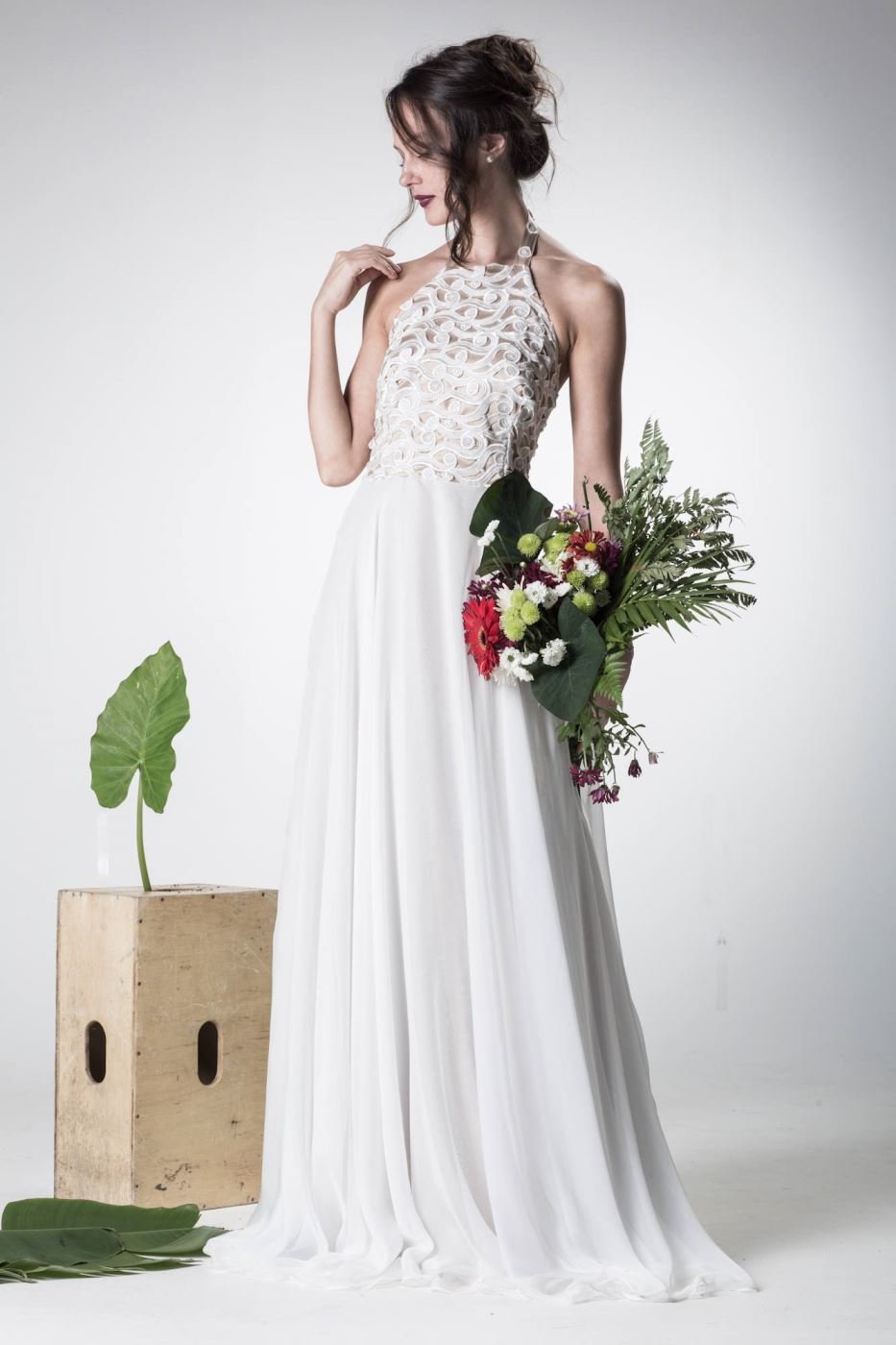 O que é mais vantajoso alugar ou comprar pronto um vestido de noiva?