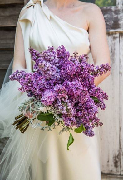 casamento roxo buquê